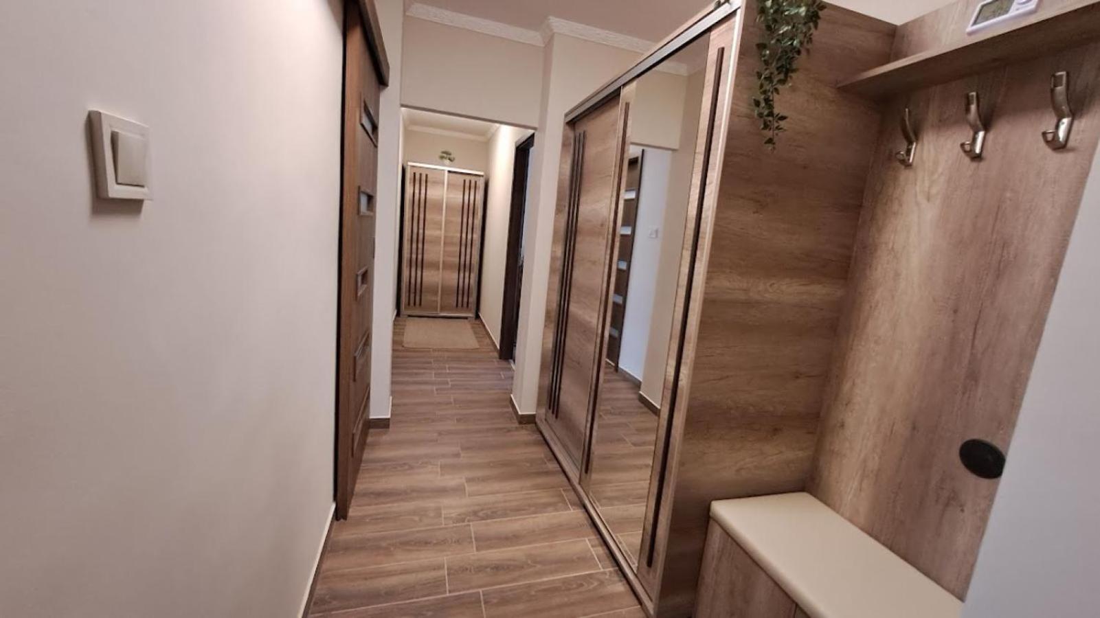 Szilfak City Apartman Hajdúszoboszló Exterior foto